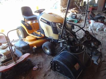 Main image Cub Cadet LTX1050