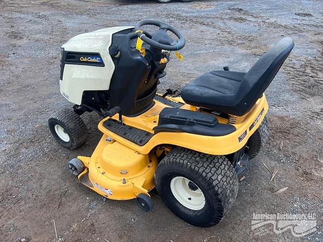 Image of Cub Cadet LTX1050 equipment image 3