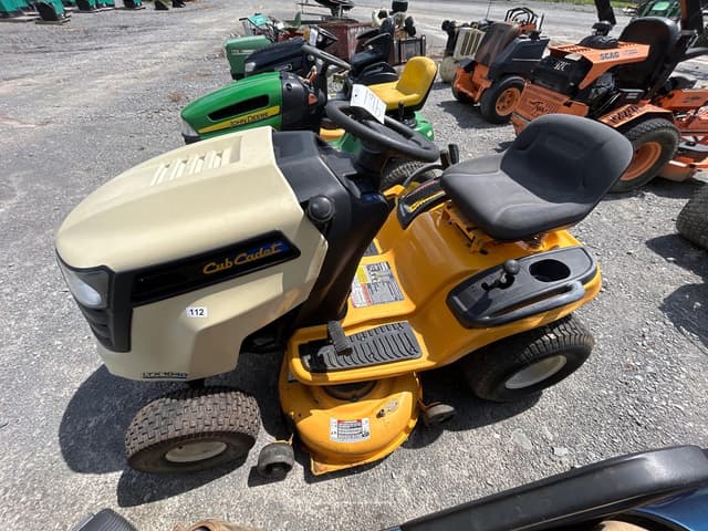 Image of Cub Cadet LTX1040 equipment image 2