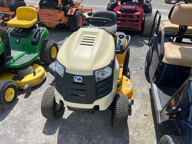 Image of Cub Cadet LTX1040 equipment image 1