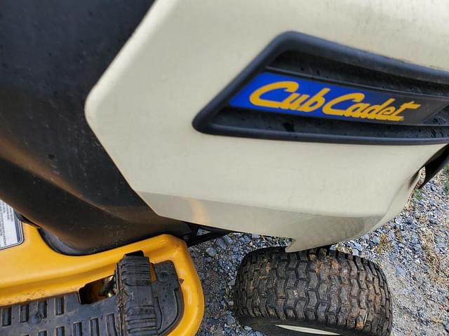 Image of Cub Cadet LTX1042 equipment image 3