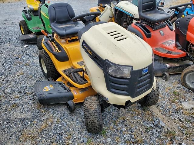 Image of Cub Cadet LTX1042 equipment image 1