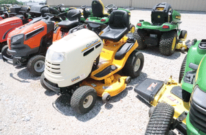 Cub Cadet LTX 1042 / 13BP91AS330