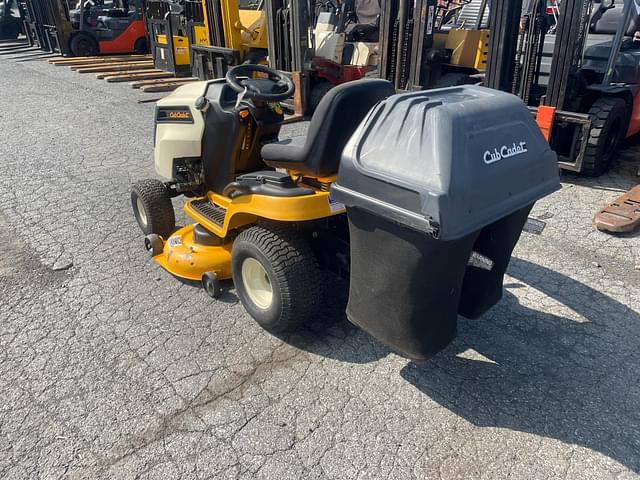 Image of Cub Cadet LTX1042 equipment image 2