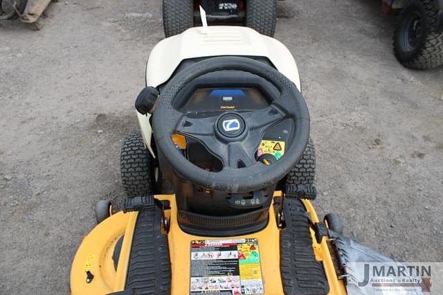 Image of Cub Cadet LTX1045 equipment image 4