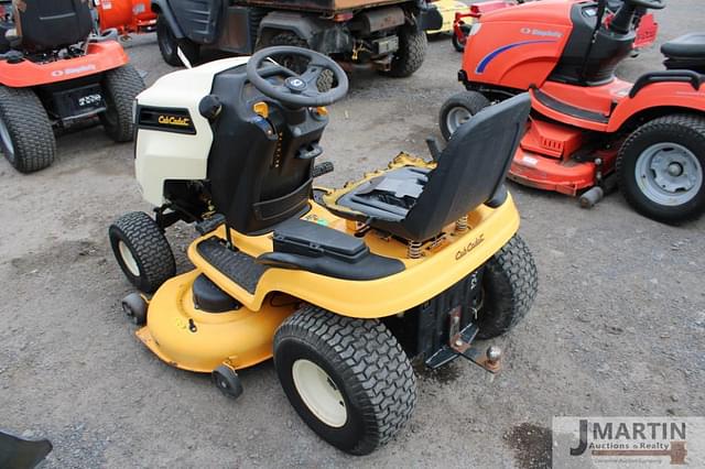 Image of Cub Cadet LTX1045 equipment image 3