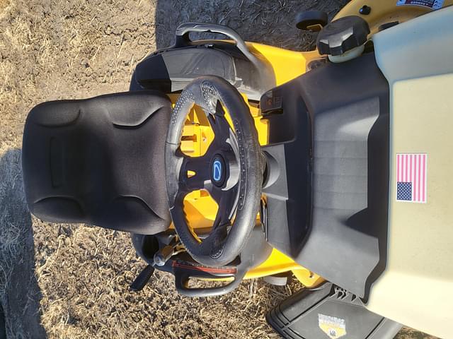 Image of Cub Cadet LTX1045 equipment image 2