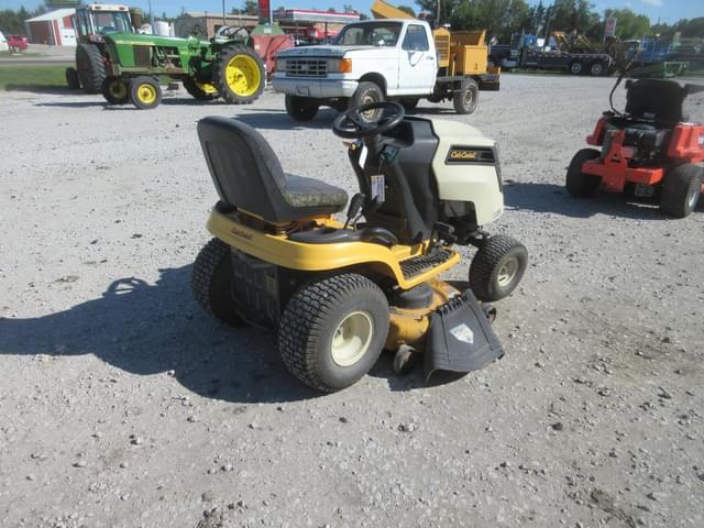 Image of Cub Cadet LTX1046 equipment image 2