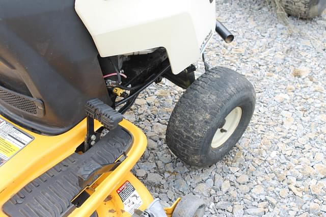 Image of Cub Cadet LTX1046 equipment image 4