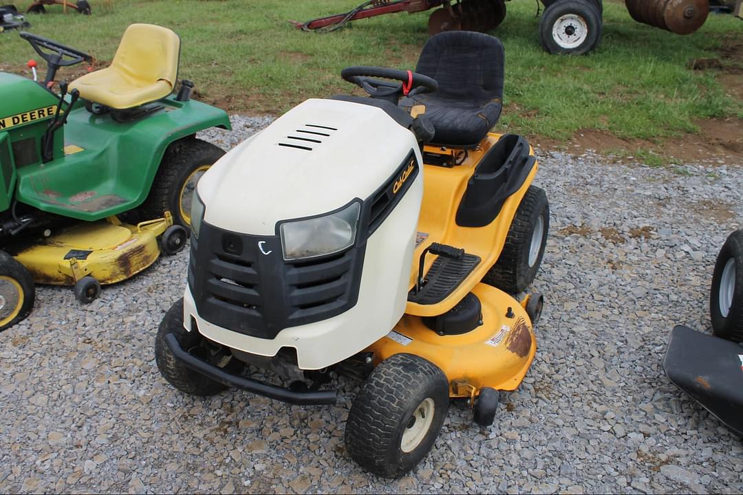 Image of Cub Cadet LTX1046 Primary image