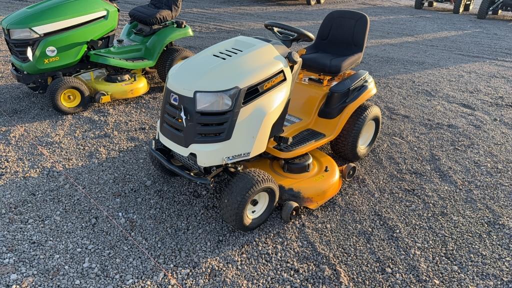 Image of Cub Cadet LTX1046KW Primary image