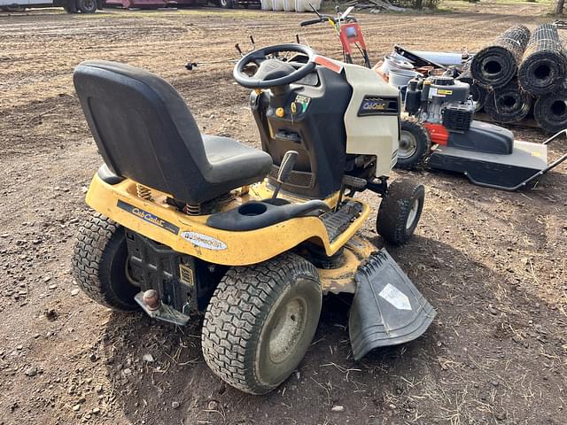 Image of Cub Cadet LTX1046 equipment image 4