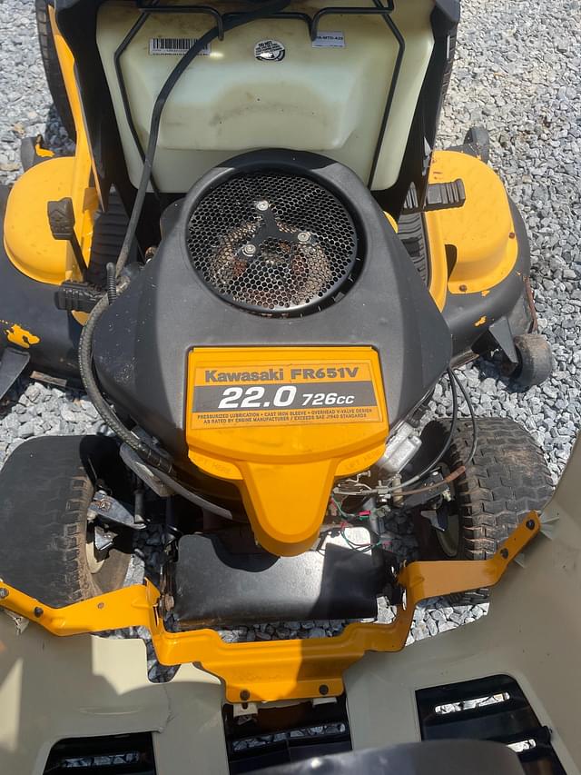Image of Cub Cadet LTX1050 equipment image 4