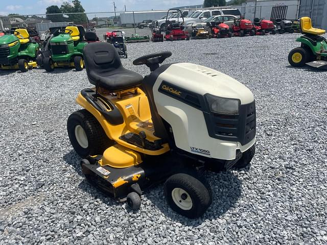 Image of Cub Cadet LTX1050 equipment image 1