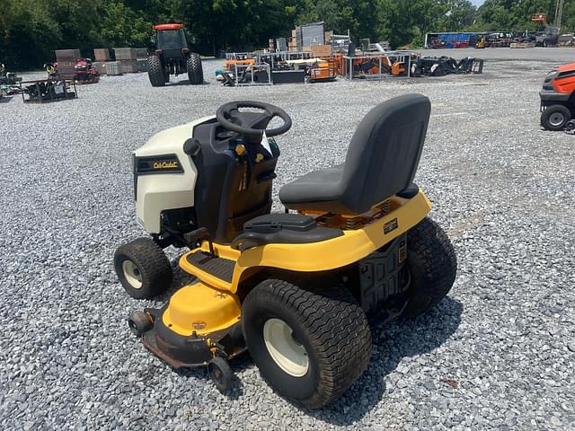 Image of Cub Cadet LTX1050 equipment image 3