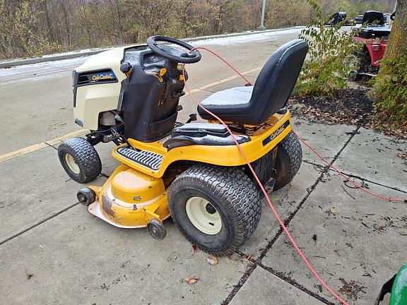 Image of Cub Cadet LTX1050 equipment image 3