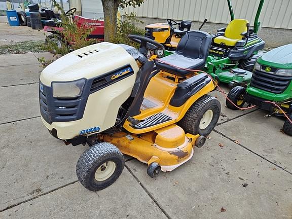 Image of Cub Cadet LTX1050 Primary image