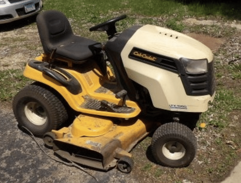 Image of Cub Cadet LTX1050 Image 1