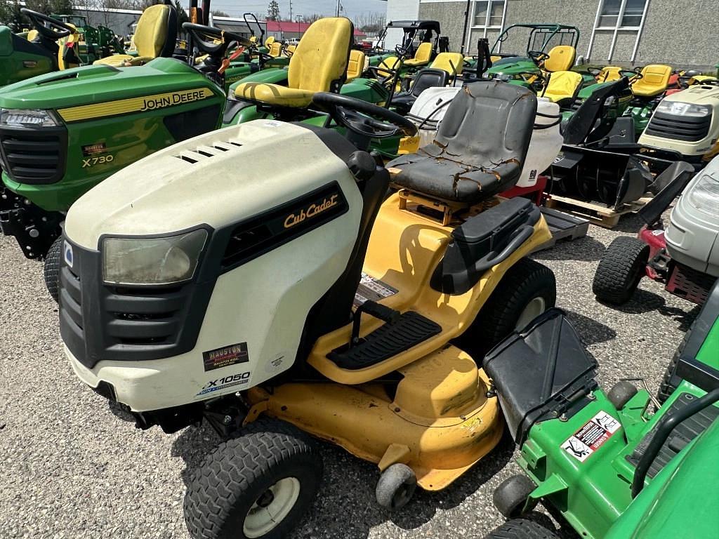 Image of Cub Cadet LTX1050 Image 0