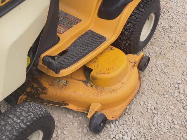 Image of Cub Cadet LTX1050 equipment image 3