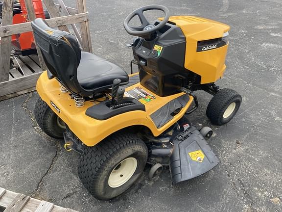 Image of Cub Cadet XT1 LT42 Image 1