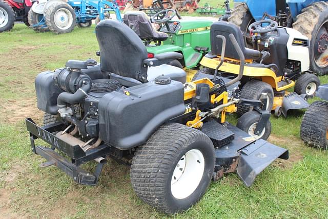 Image of Cub Cadet TANK M60 equipment image 4