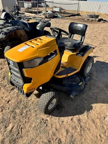 Cub Cadet XT1 Equipment Image0