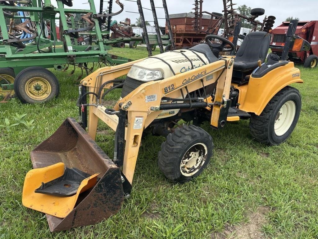 Cub Cadet 6284 Equipment Image0