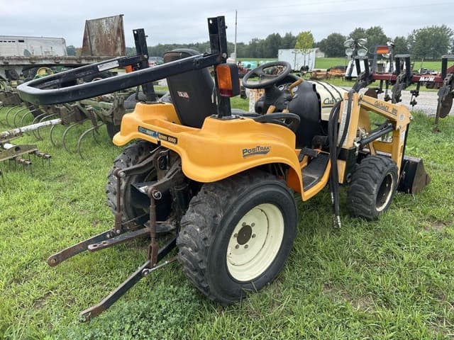 Image of Cub Cadet 6284 equipment image 3