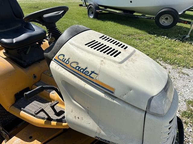 Image of Cub Cadet GT3200 equipment image 4