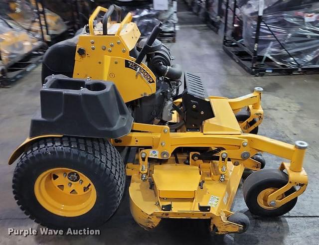 Image of Cub Cadet PRO X600 equipment image 3