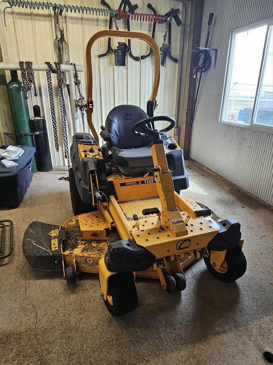 Image of Cub Cadet PRO Z 100 Primary image