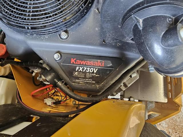 Image of Cub Cadet PRO Z 100 equipment image 2
