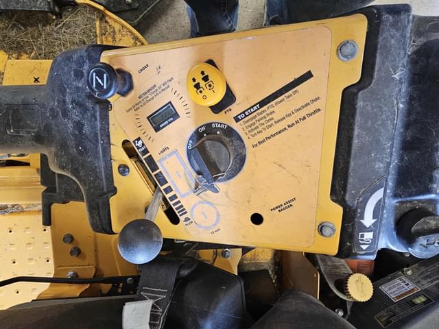 Image of Cub Cadet PRO Z 100 equipment image 3