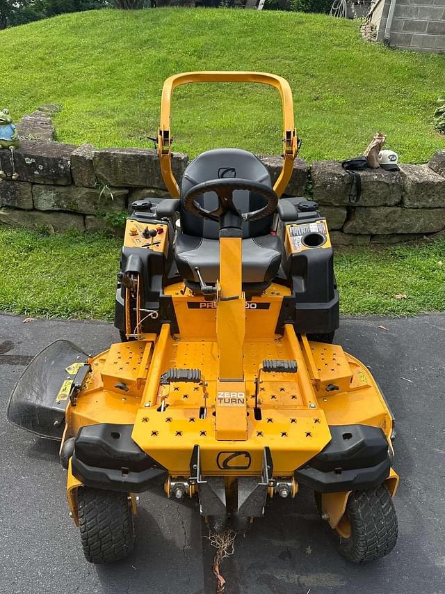 Image of Cub Cadet PRO Z 100 equipment image 4