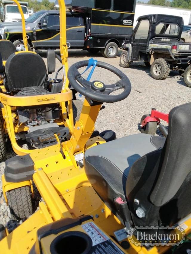 Image of Cub Cadet PRO Z 100 equipment image 4