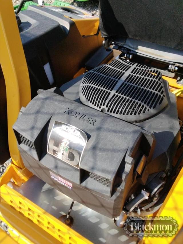 Image of Cub Cadet PRO Z 100 equipment image 1