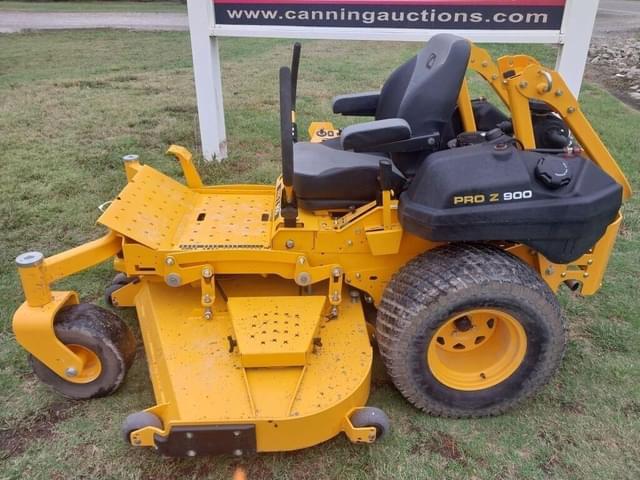 Image of Cub Cadet PRO Z900 equipment image 4