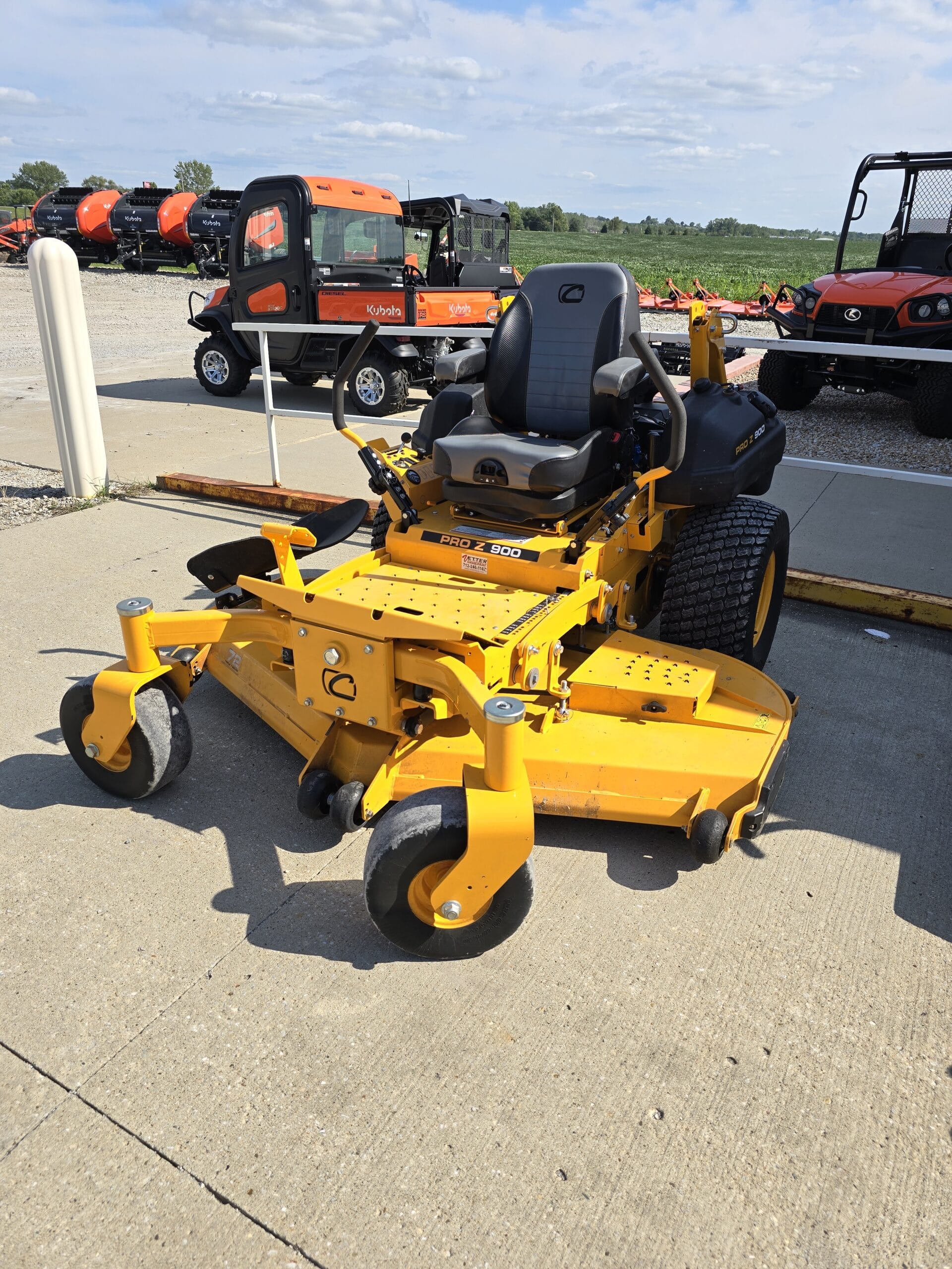 2022 Cub Cadet Pro Z 972SD Equipment Image0