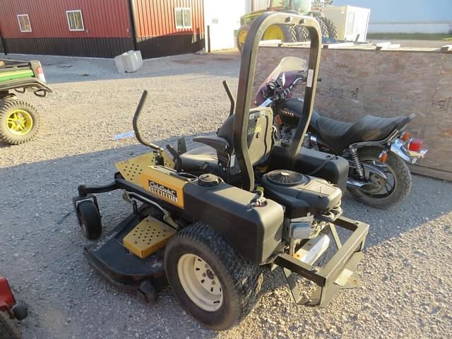 Image of Cub Cadet Recon equipment image 4