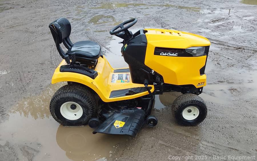 Image of Cub Cadet XT1 Primary Image