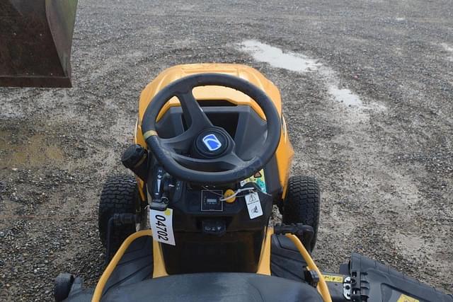 Image of Cub Cadet XT1 equipment image 3