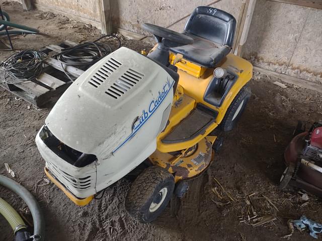 Image of Cub Cadet 2166 equipment image 3
