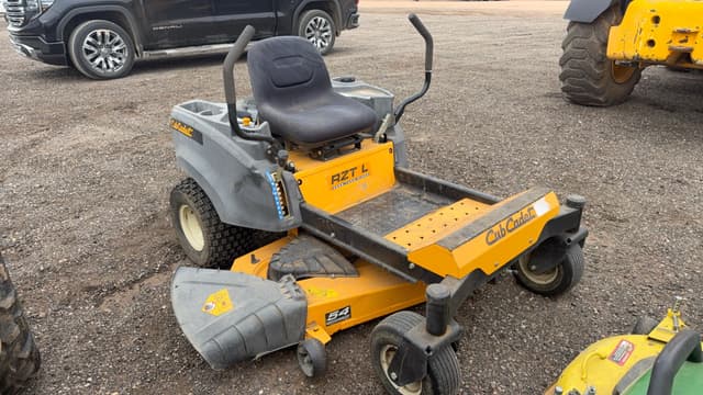 Image of Cub Cadet RZTL equipment image 4