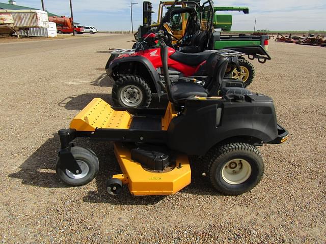 Image of Cub Cadet RZTL equipment image 3