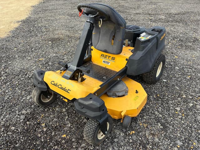 Image of Cub Cadet RZTS equipment image 3