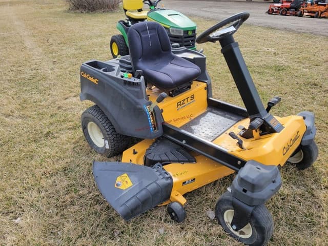 Image of Cub Cadet RZTS equipment image 2