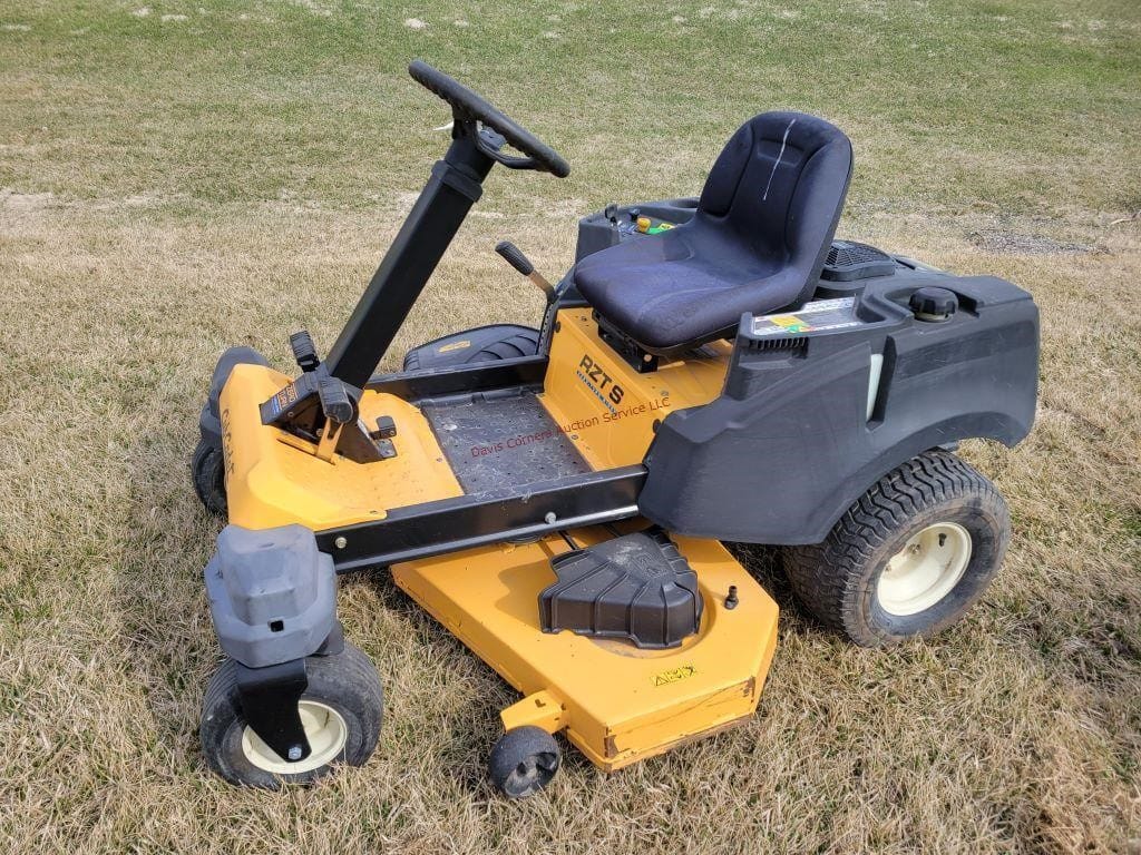 Cub Cadet RZTS Equipment Image0