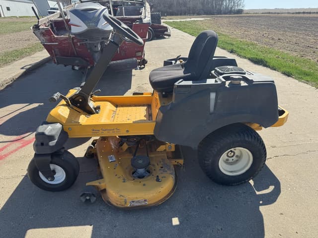 Image of Cub Cadet RZTS equipment image 3