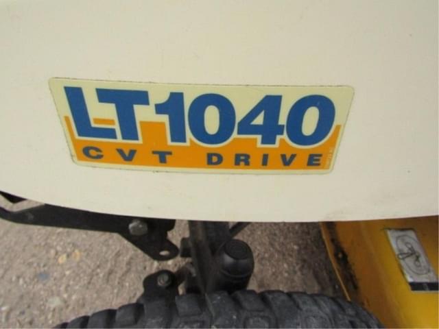 Image of Cub Cadet LT1040 equipment image 1